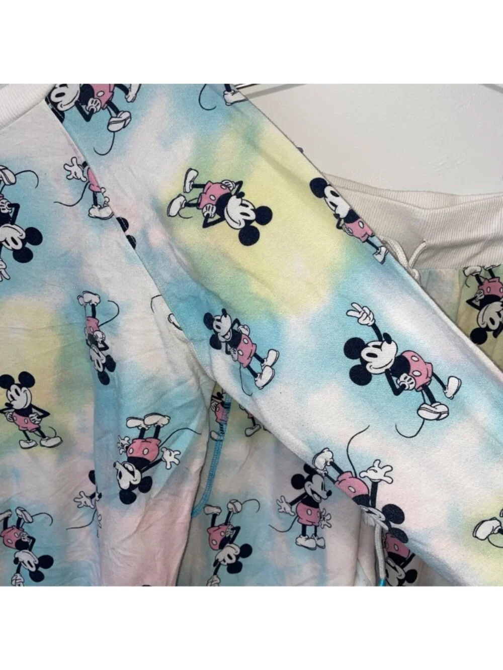 Disney Mickey Mouse Tie-Dye Lounge Set L/G (12-14) - Picture 3 of 9
